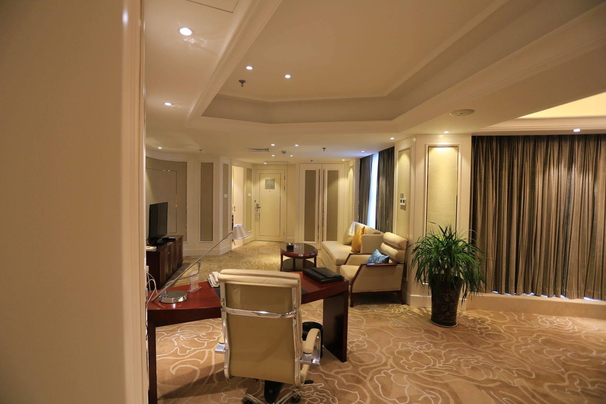 Baoji Jianguo Hotel Buitenkant foto