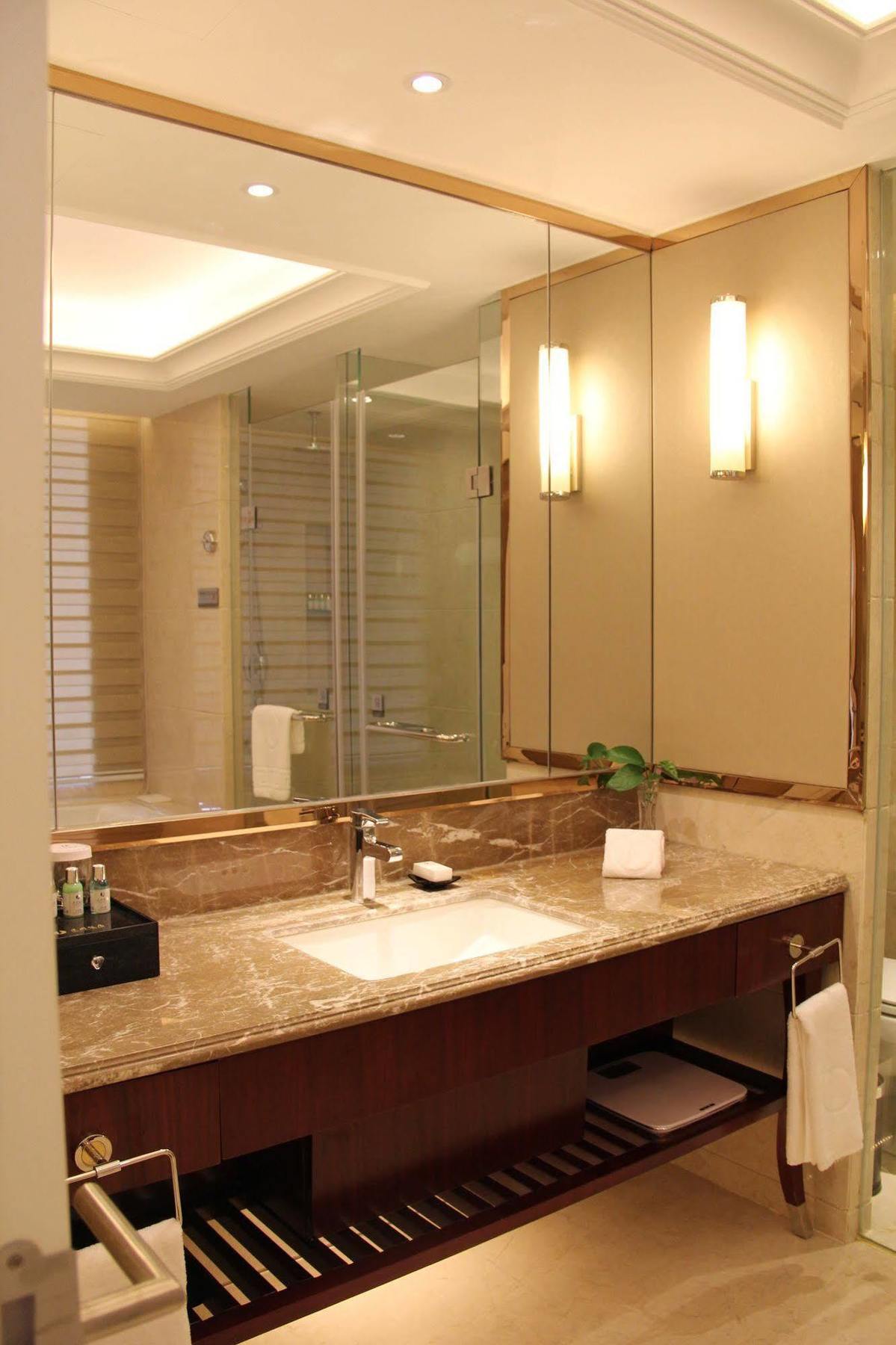 Baoji Jianguo Hotel Buitenkant foto